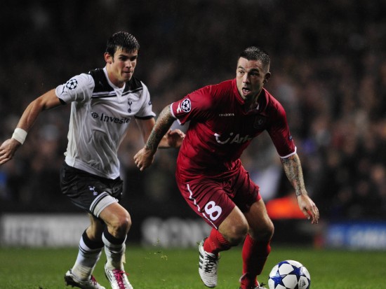 托特纳姆内部会议纪要流出:今夜临场应变;荷甲使命明确;更衣室氛围转暖的简单介绍 托特纳姆内部会议纪要流出:今夜临场应变;荷甲使命明确;更衣室氛围转暖的简单介绍